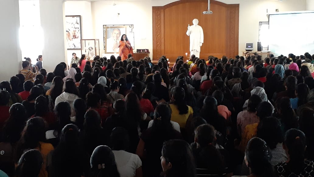 Vice principal Dr Shalani Iyer addressing the Students